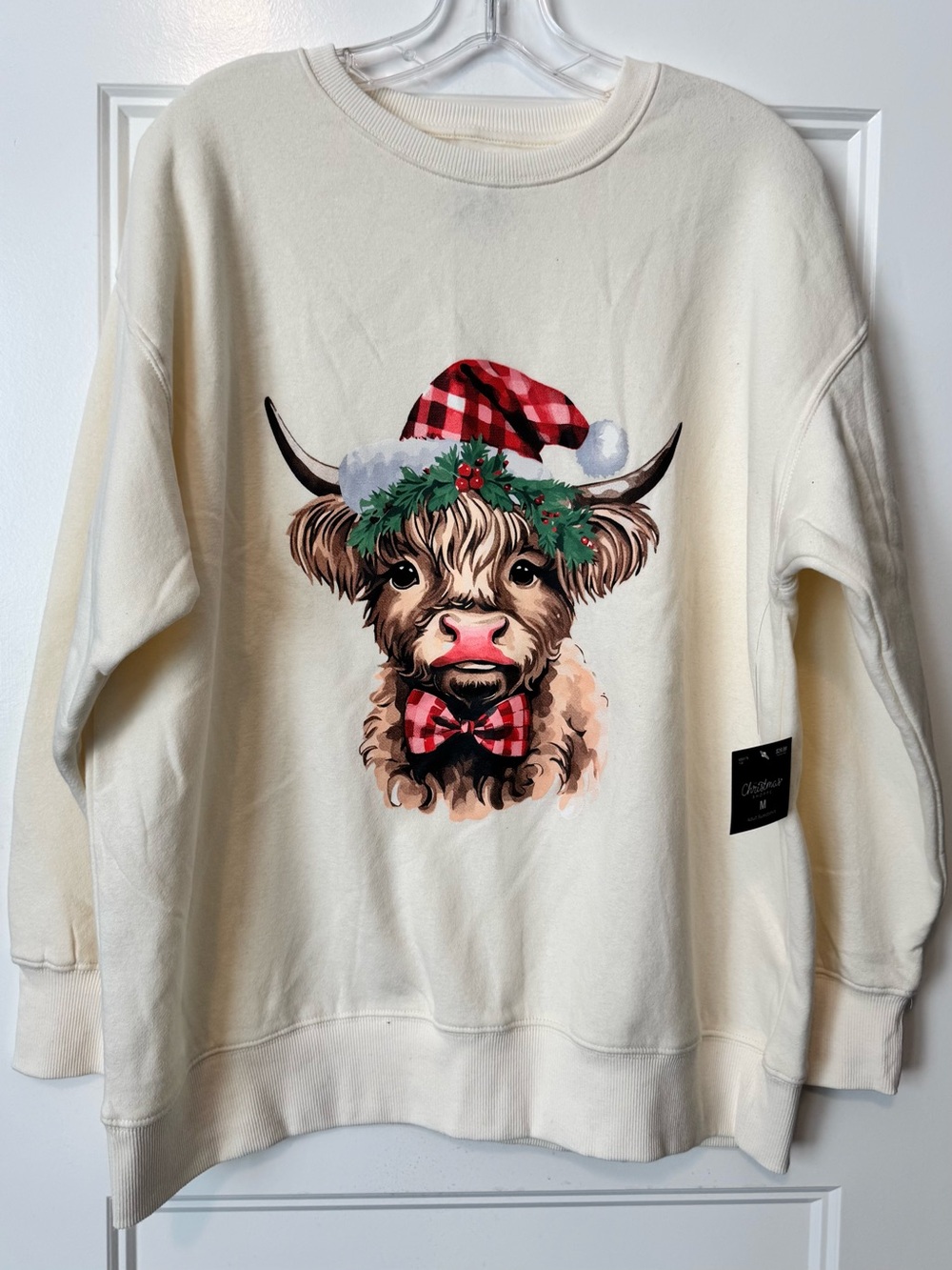 NWT Christmas Shoppe Highland Cow Christmas Sweatshirt Medium